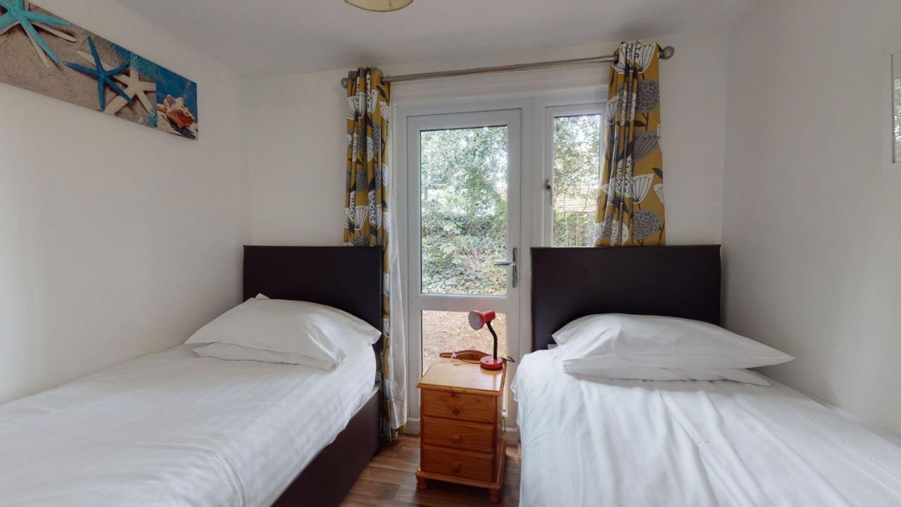 فيلا 37 Trevithick Court, Tolroy Manor هايلي المظهر الخارجي الصورة