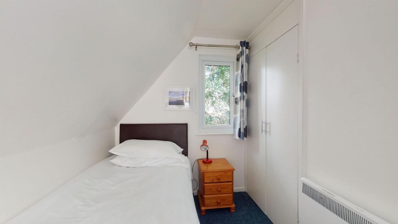 فيلا 37 Trevithick Court, Tolroy Manor هايلي المظهر الخارجي الصورة